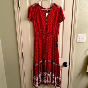 Festive daytime dress perfect for summer and fall